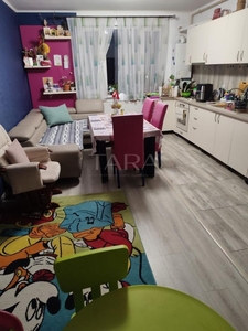 Apartament de 3 camere cu parcare, Floresti - Zona Pepco