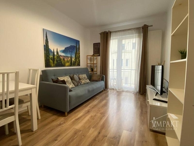 Apartament de inchiriat cu 2 camere, zona Piata Mihai Viteazu!