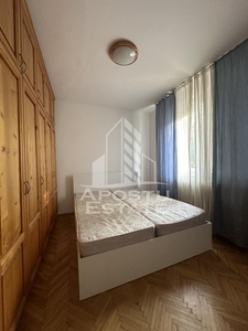 Apartament de inchiriat cu 3 camere zona complex