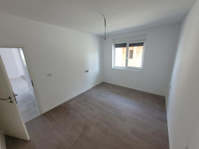 Apartament de vanzare Dumbravita/ SAD, parter cu 56 mp