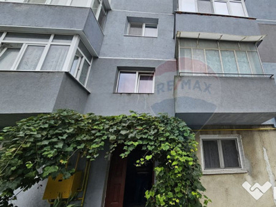 Apartament decomandat cu 2 camere în zona Burdujeni