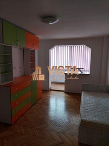 Apartament decomandat cu 3 camere etaj intermediar, in zona Vlahuta ITC, Brasov