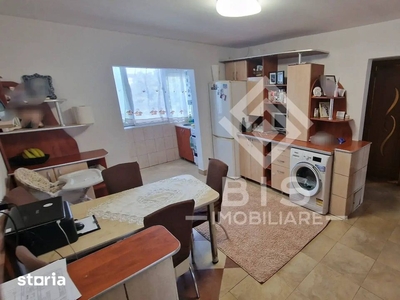 Apartament cu 2 camere la cheie cu balcon si parcare zona Dna. Stanca