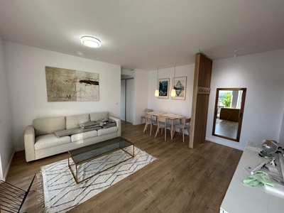 Apartament la prima inchiriere