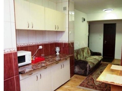 Apartament spatios cu 2 camere, in zona Piata Cipariu