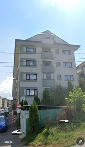 Apartament cu 3 camere, zona Blascovici