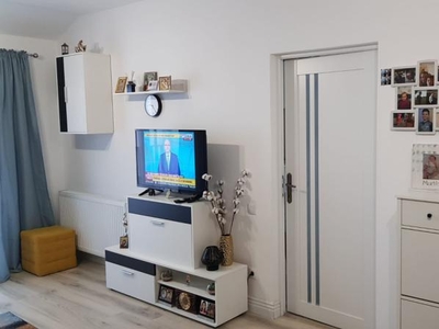 Apartament, zona strazii Eroilor, Floresti