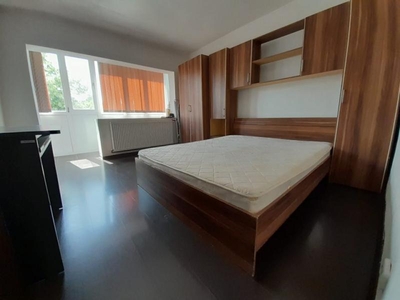 Bucovina Apartament 60 mp, 2 camere decomandat, pozitie fantastica - ID V4361