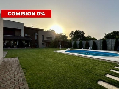 COMISION 0% Casa individuala cu 4 camere si 2 garaje, zona Sanandrei