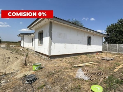 COMISION 0% Duplex cu 3 camere si teren de 287 mp, Sanandrei