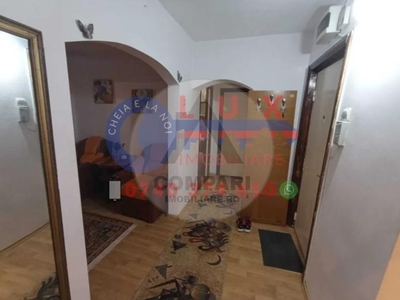 ID 2893 Apartament cu 3 camere pe Strada 1848