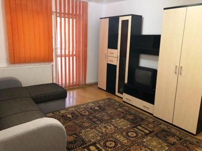 Inchiriem Apartament 3 Camere, Mobilat, Semidecomandat, Racadau