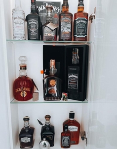 Jack Daniel's is in the House - Duplex 133 mp + Apartament 60 mp, Ghiroda