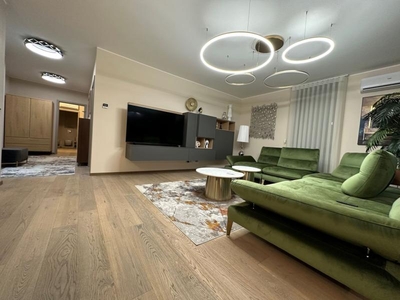 Luxury 4 rooms apartment for Rent in Timisoara