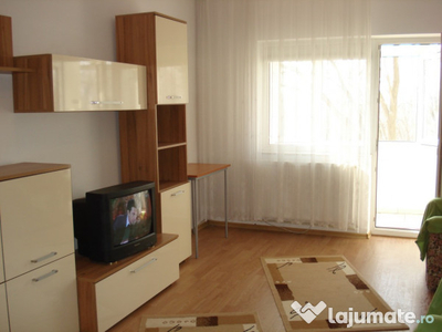 PROPRIETAR Apartament 2 cam Inchiriez Delfinariu Gaze Vedere Bd.Mamaia