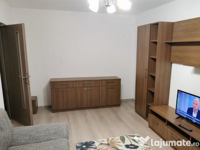 Zona centrala chirie Apartament 2 camere pe Blv Unirii