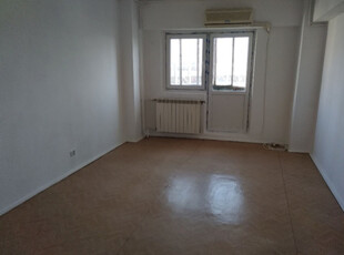 Apartament 3 camere decomandat