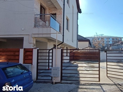 Apartamemnt 4 camere , zona Manastur !