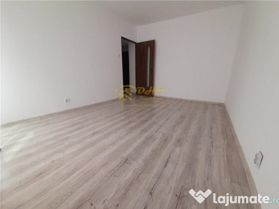 Apartament 3 camere renovat - Gara