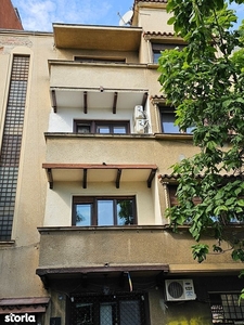 Vând apartament 3 camere, zona Florilor, COMISION 0%