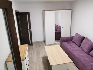 Apartament cu 1 camera, decomandat, zona Galata