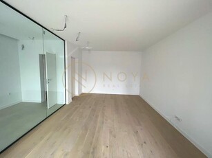 Vanzare apartament de 2 camere Aviatiei Nusco Promenada