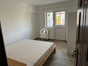 Apartament 3 camere de vanzare Gara