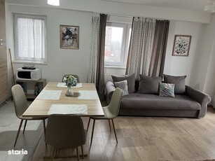 Apartament de 3 camere, etaj intermediar, cartier Europa