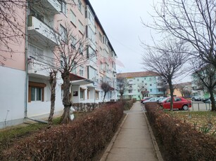 Apartament 2 camere vanzare in bloc de apartamente Sibiu, Medias, Nord-Vest