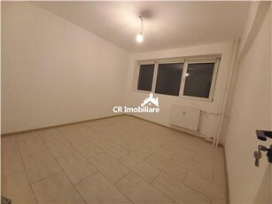 Apartament 3 camere, IanculuiObor