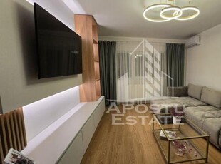 Apartament 3 camere si 2 bai, etaj 2, complet renovat, zona Aradului