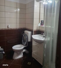 Apartament cu o camera,decomandat, 40mp utili+balcon, etaj 2/4-Sagului