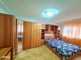 Apartament cu 2 camere de închiriat în zona Gara