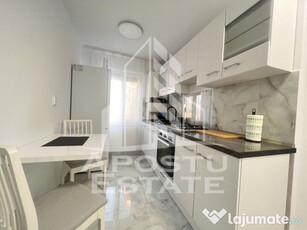 Apartament cu o camera, centrala proprie, zona Centrala