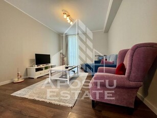 Apartament modern, tip penthouse, zona Lipovei