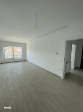 De vanzare Apartament 3 camere situat Ultracentral (Bloc Nou).