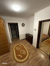 Vand apartament 3 camere