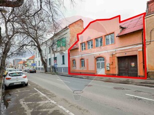 Spatiu comercial 160 mp inchiriere in Centru comercial, Bihor, Oradea, Ultracentral