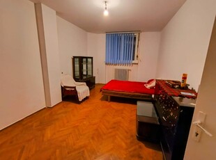 Universitate- Apartament 2 camere demisol