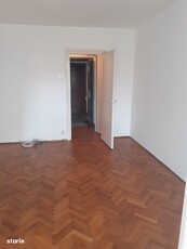 Apartament cu o camera, decomandat, totul nou, etaj intermediar