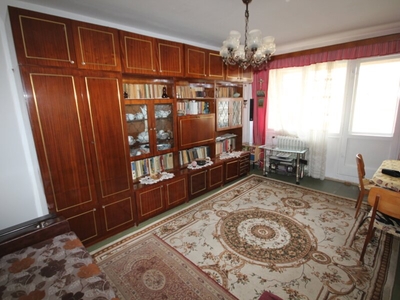 Apartament 2 camere Salajan. Vand apartament 2 camere