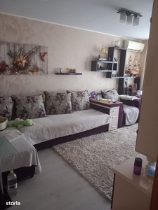 Apartament de 2 camere, decomandat, 56 mp., gradina 44 mp, zona Buna Z