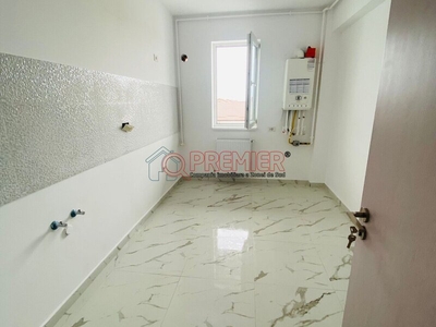 Apartament 3 camere Metrou Berceni apartament 3 camere 82mp mutare rapida M