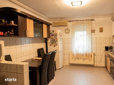 APARTAMENT 3 CAMERE - MUTARE IMEDIATĂ