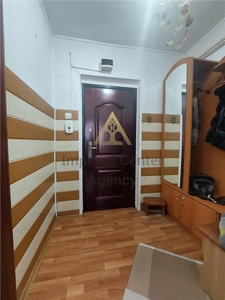 Apartament de vanzare cu 2 camere etaj 9 plata in 2 transe in termen de 6 luni Onesti