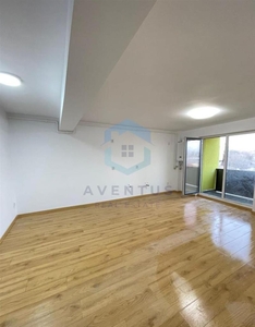 Apartament de vanzare 2 camere zona Tetarom