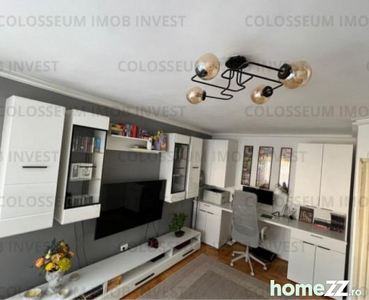 COLOSSEUM: Apartament 2 Camere Racadau Pietonal