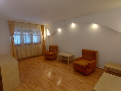 Inchiriere apartament 2 camere Aviatiei, multiple imbunatatiri