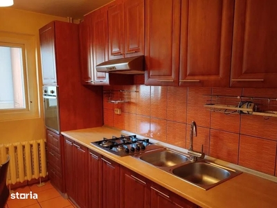 Apartament cu 2 camere de vanzare in Floresti