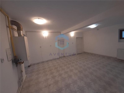 Spatiu comercial zona Salii Polivalente / ClujNapoca